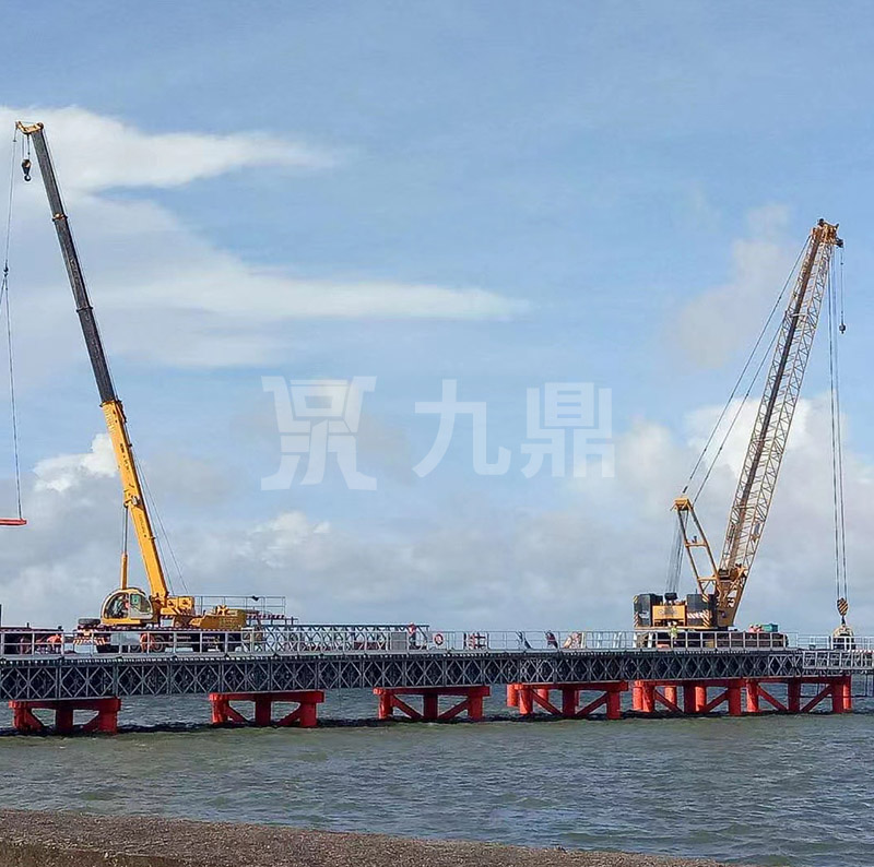 貝雷橋主要受力構(gòu)件有哪些？